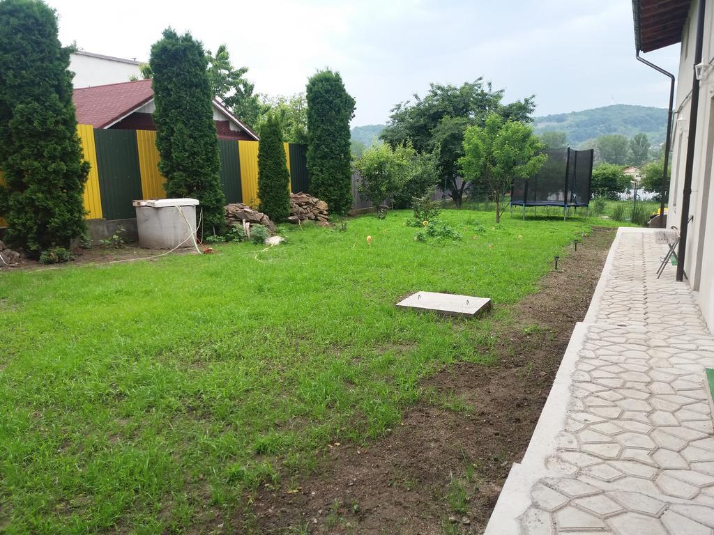 מלון קורטאה דה ארגס Casa Ariana מראה חיצוני תמונה