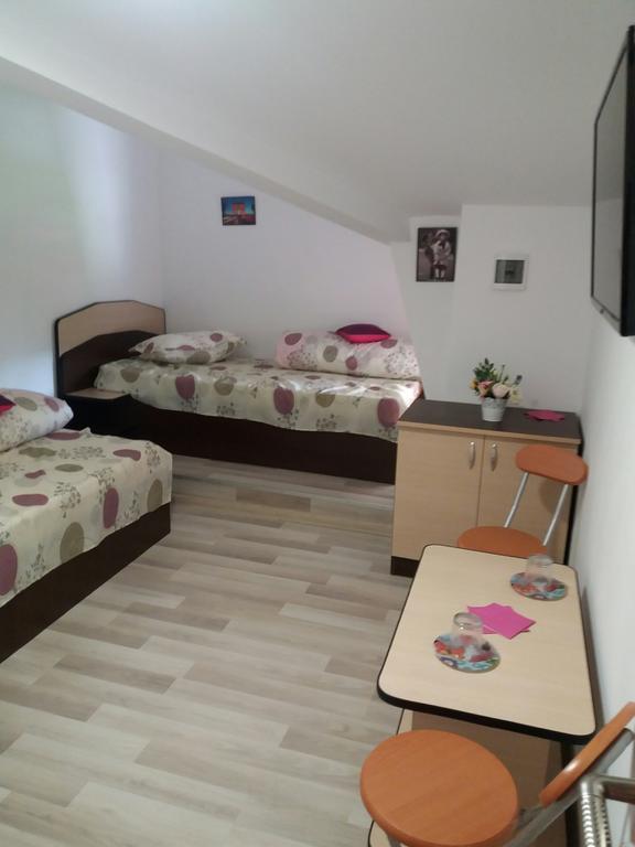 מלון קורטאה דה ארגס Casa Ariana מראה חיצוני תמונה